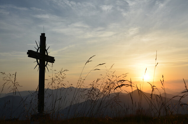 Sonnenaufgang am Rosskopf von Susanne Seisl Sonnenaufgang am Rosskopf